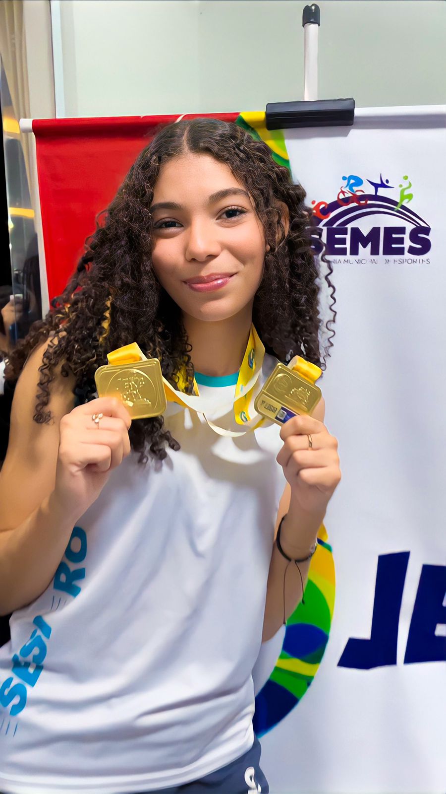 SESA - Futsal e vôlei femininos da Sesa fazem bonito no final de